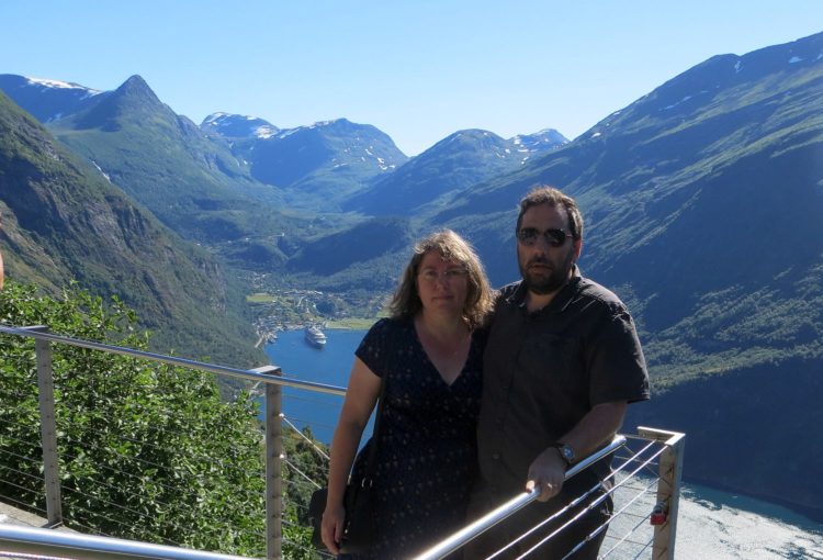 Mon mari et moi à Geiranger, la photo cliché !