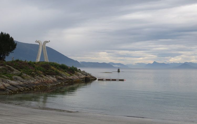 plage Hjorungavag